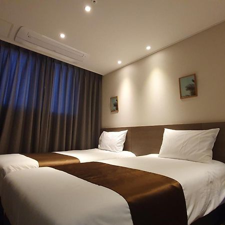 Grandmillions Hotel Seogwipo Exterior photo