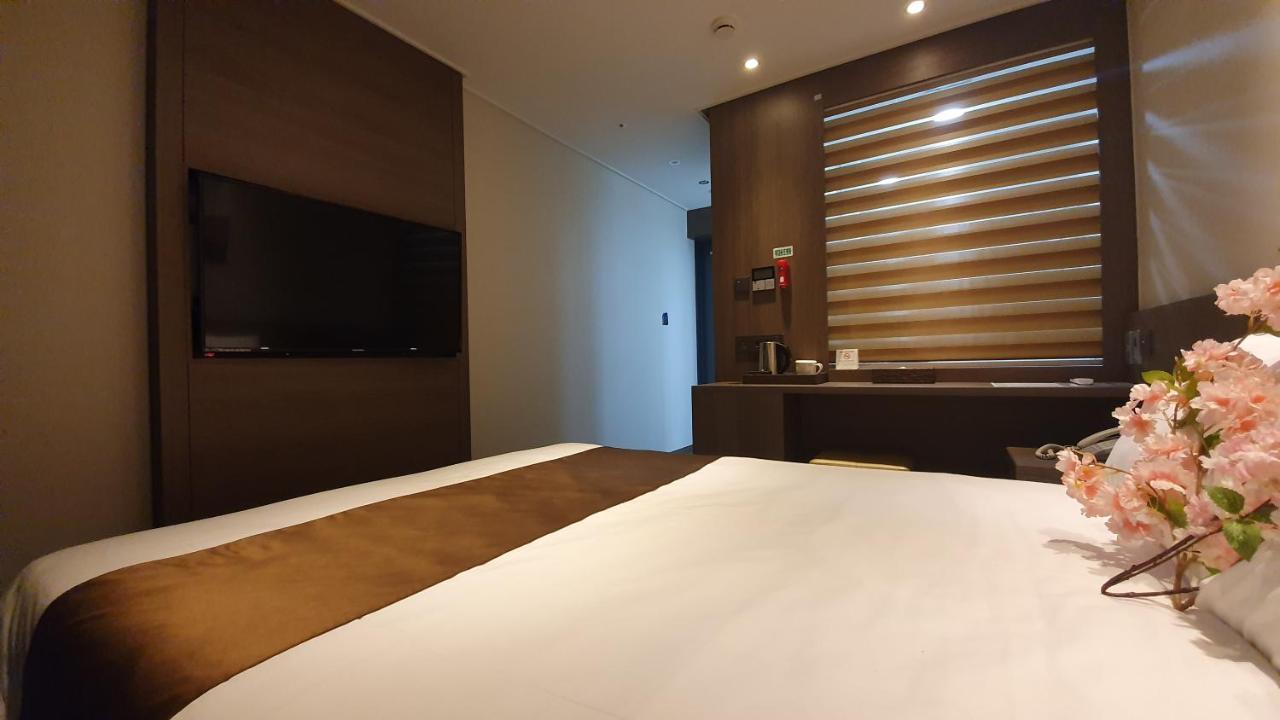 Grandmillions Hotel Seogwipo Exterior photo