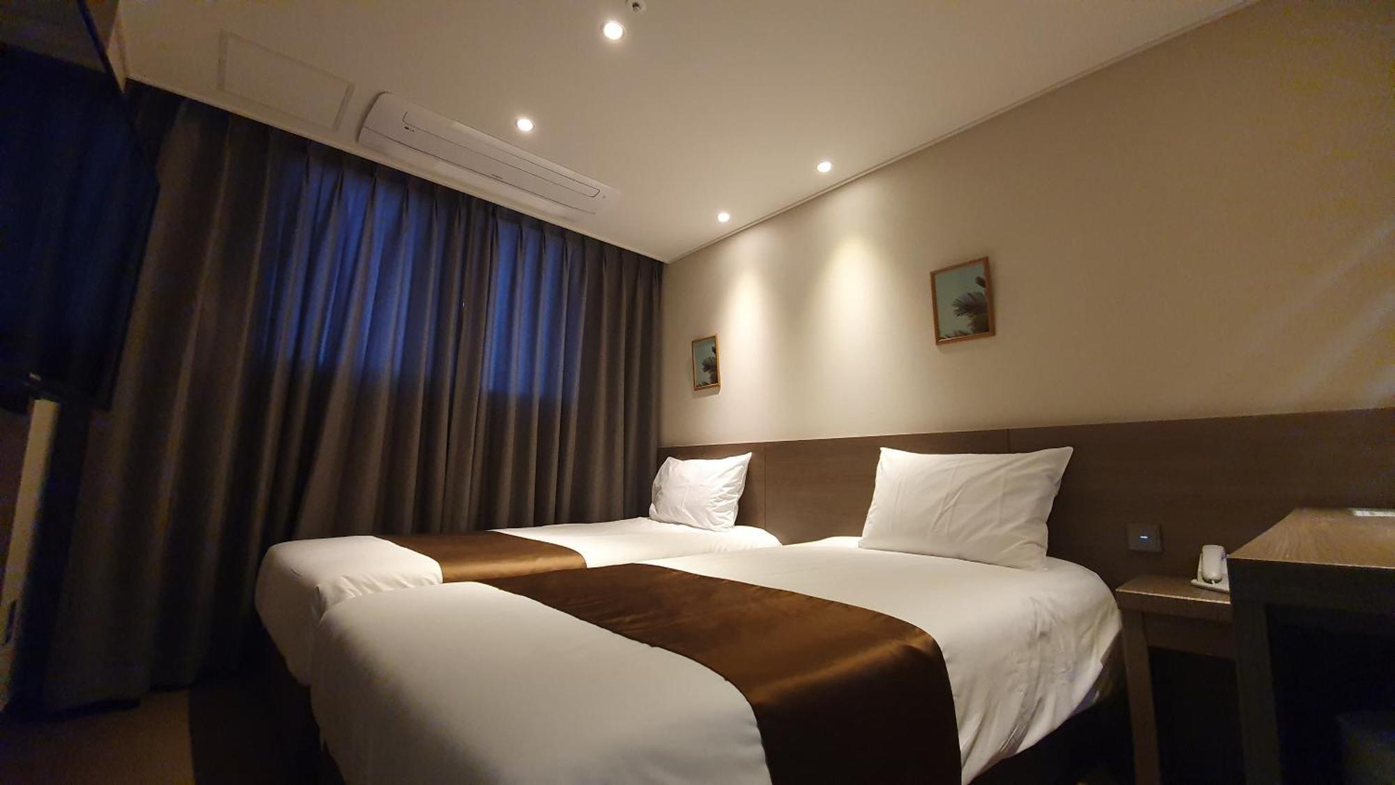 Grandmillions Hotel Seogwipo Exterior photo
