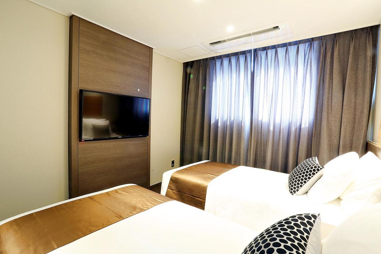 Grandmillions Hotel Seogwipo Exterior photo