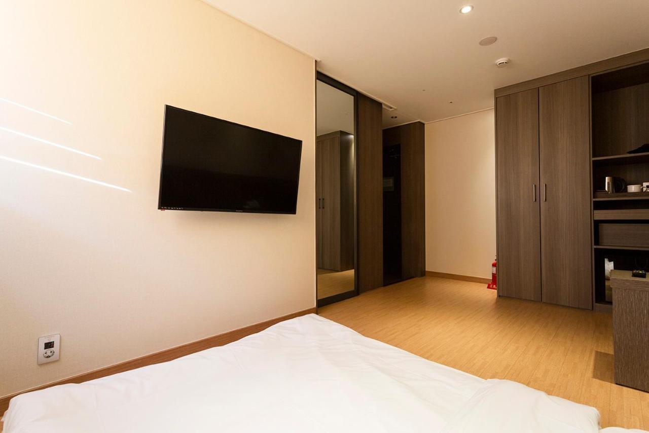 Grandmillions Hotel Seogwipo Exterior photo