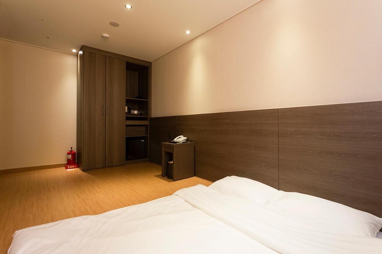 Grandmillions Hotel Seogwipo Exterior photo